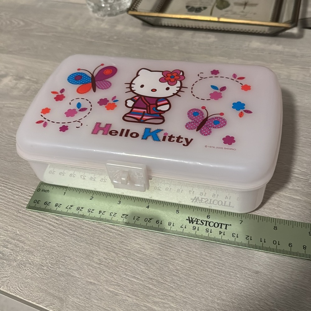Hello kitty box - Picture 6 of 7